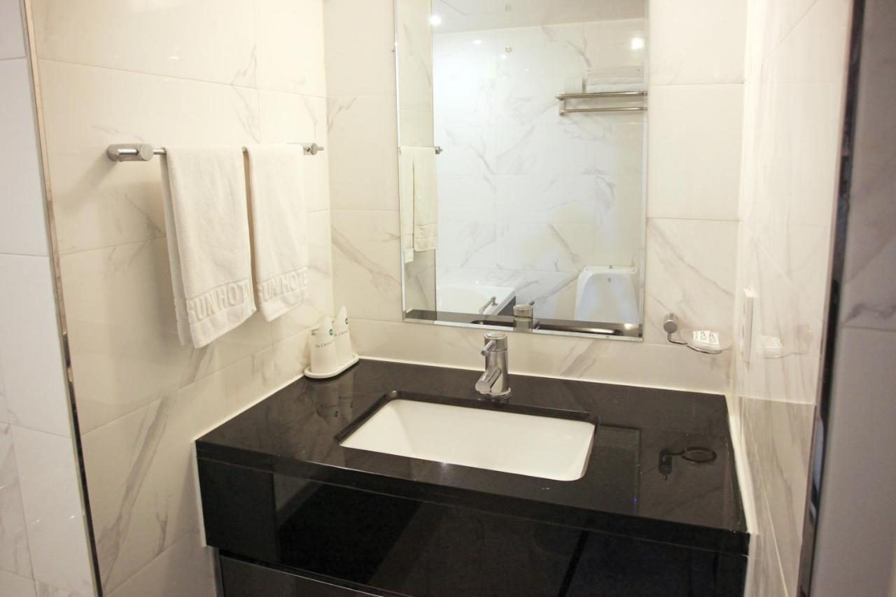 Ramada By Wyndham Suanbo Hotel Чунгджу Екстериор снимка