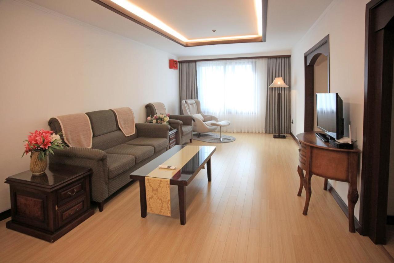Ramada By Wyndham Suanbo Hotel Чунгджу Екстериор снимка