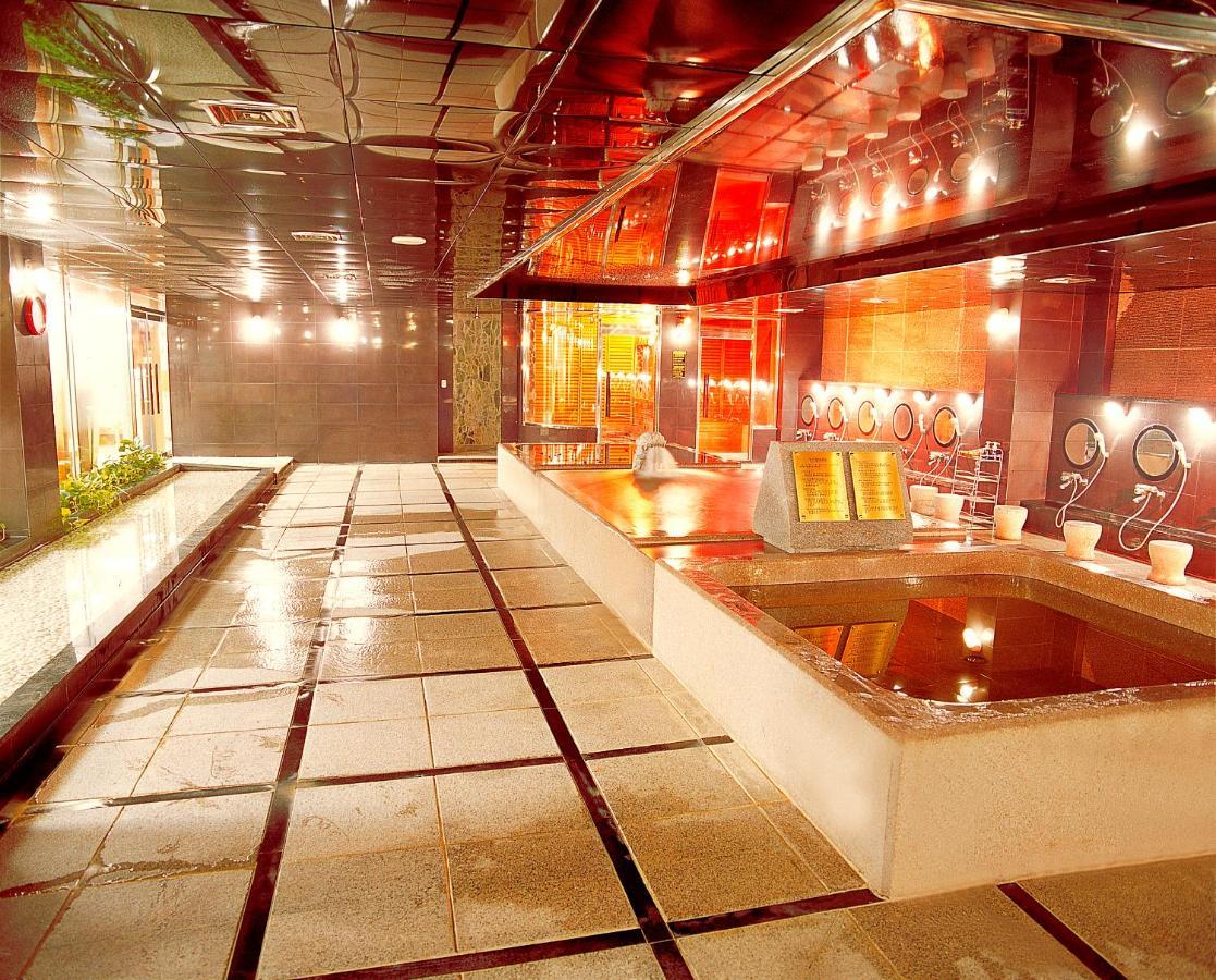 Ramada By Wyndham Suanbo Hotel Чунгджу Екстериор снимка