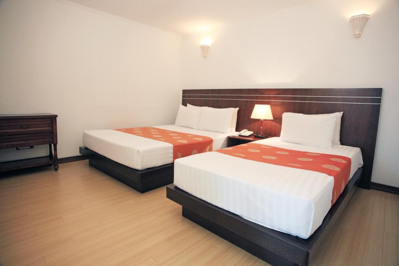 Ramada By Wyndham Suanbo Hotel Чунгджу Екстериор снимка