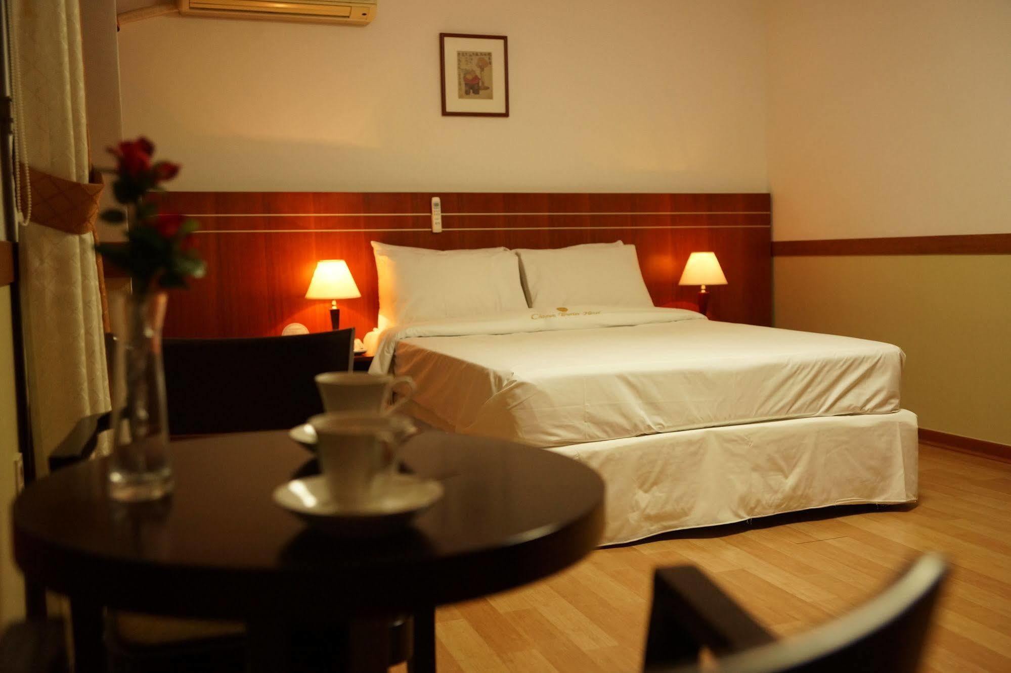 Ramada By Wyndham Suanbo Hotel Чунгджу Екстериор снимка